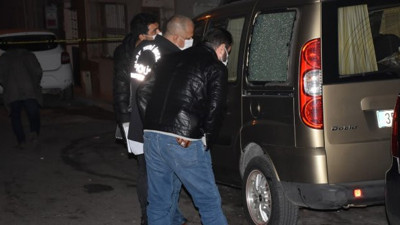 Polise döner bıçağı ile saldırdı