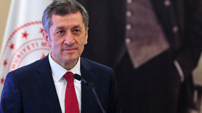 Bakan Selçuk’tan öğrencilere internet müjdesi