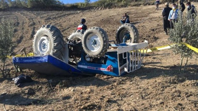Adana'da traktör devrildi: 1 kişi hayatını kaybetti
