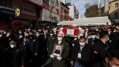 Şehit Uzman Çavuş Mehmet Özbent İzmir'de son yolculuğuna uğurlandı