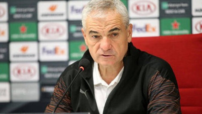 Rıza Çalımbay'dan kalpleri fethedecek açıklama. Alkışlar Rıza hocaya