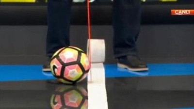 Beşiktaş – Sivasspor maçında top taca çıktı mı çıkmadı mı. İzdüşüm tartışmaları. Sosyal medyada kıyamet koptu