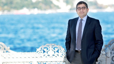 SBK Holding'e yönelik dev operasyonda flaş detay. Sezgin Baran Korkmaz'ın evinde şömineden yakılmış cep telefonu