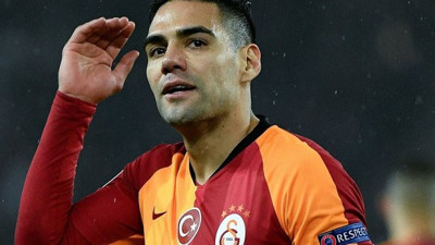 Falcao'dan Galatasaray'a 9 milyon euroluk büyük şok