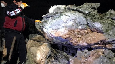 Cansız bedeni tonlarca ağırlığındaki kayanın altında bulundu