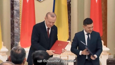 Ukrayna Devlet Başkanı Zelenskiy'den yeni yıl mesajı. Dikkat çeken Türkiye detayı