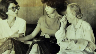 İsmet İnönü'nün eşi Mevhibe İnönü'nün Atatürk Havalimanı'nda çekilen fotoğrafının öyküsü