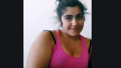 Antalya'da sevgilisinin bir sözü ile resmen mankene döndü. Görenler dönüp bir daha bakıyor