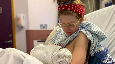 Ünlü oyuncu Jessie Cave’in bebeği koronaya yakalandı