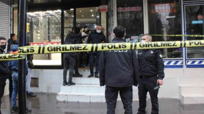 Katilleri 1000 saatlik kamera kaydı yakalattı