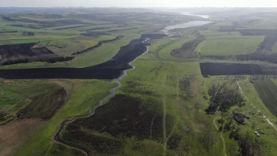 Sazlıdere Barajı'nın suları çekilince ortaya çıktı. Kurumuş göle bakanlar fark etti