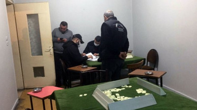 Delikten içeriye gizli gizli girdiler. Meğer içeride başka bir dünya varmış