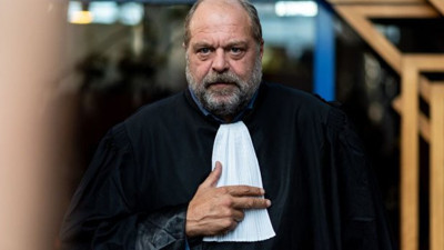 Fransa Adalet Bakanı'na soruşturma şoku