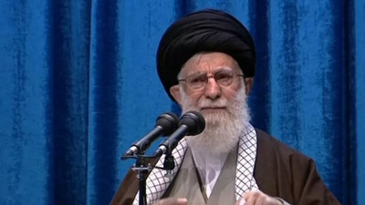 Twitter, Hamaney'in paylaşımını kaldırdı