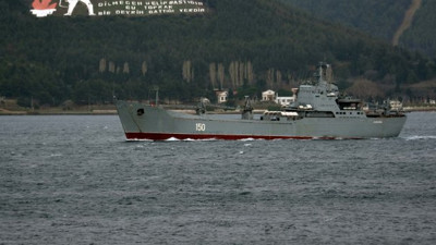 Rus savaş gemisi Çanakkale Boğazı’ndan geçti (12 Ocak 2021)