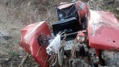 Aydın'da traktörle uçurumdan yuvarlanan 2 kardeşin durumu kritik