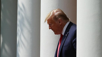 Engellemeler devam ediyor. Snapchat Donald Trump'ın hesabını kapatacağını duyurdu