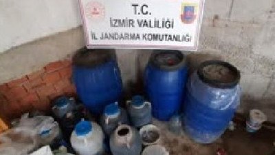 İzmir'de evini sahte içki imalathanesine dönüştüren adama baskın