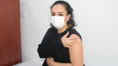 Prof. Dr. Yeşim Taşova Çin aşısındaki en büyük yan etkiyi söyledi