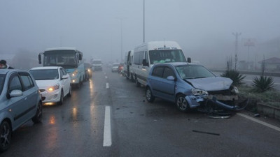 Bartın'da yollar buz pistine döndü 10 araç birbirine girdi
