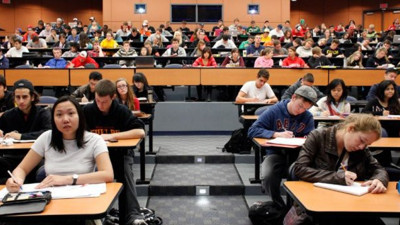 Üniversiteler yüz yüze eğitime mi geçiyor? YÖK Başkanı Yekta Saraç’tan açıklama