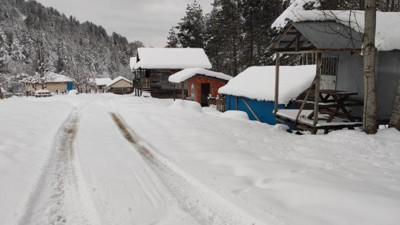 Kiraladıkları evde mahsur kaldılar
