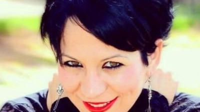 Aydınlı Berrin'den kahreden mesajı. Hadi söyleyin bakalım bu da mı yalan