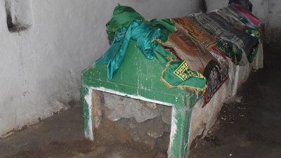 Yok artık! Defineciler bunu da yaptı. Afyonkarahisar'da kazdıkça günaha girdiler