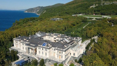Navalny paylaştı Rusya karıştı Putin'in gizli sarayı ifşa oldu