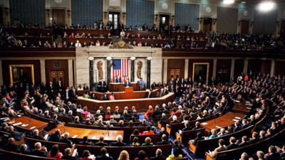 Amerika'da Senato'da da denge Demokratlar lehine değişti