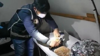 Nohut paketinden çıkanlar polisi bile şaşırttı