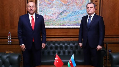 Dışişleri Bakanı Çavuşoğlu Azerbaycanlı mevkidaşı Bayramov ile telefonda görüştü