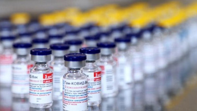 İran Rusya'dan 2 milyon doz Sputnik V aşısı alacak