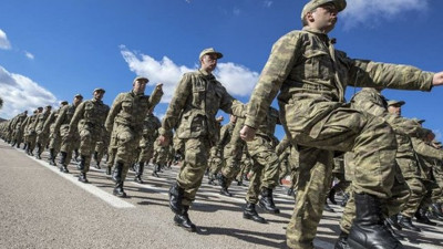 Yeni askerlik düzenlemesi Meclis’ten geçti