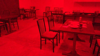 Kaçak pavyona polis operasyonu