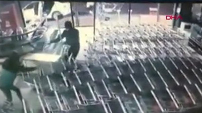 İstanbul'da kasayı açamayan soygunculardan pes dedirten yöntem