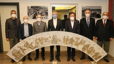 Edremit'te 'anıt çeşme' protokolü