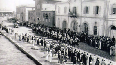 İzmir'in dağlarında çiçeklerin açtığı gün. 9 Eylül İzmir'in Kurtuluşu kutlu olsun