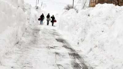 Türkiye kara gömüldü! Her şey buz tuttu