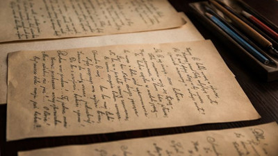 İngiltere'deki eski koltuğun içinden kehanet çıktı