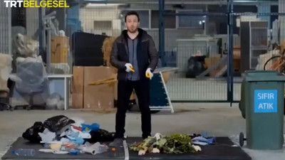 TRT çöpten çıkan yiyeceklerin nasıl tüketebileceğini açıkladı. Vatandaşa bir hakaret daha. Ayıptır yazıktır günahtır