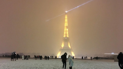 Fransa Meteoroloji Servisi devreye girdi. 4 ülkede kar yağışı şok etti gözlerine inanamadılar