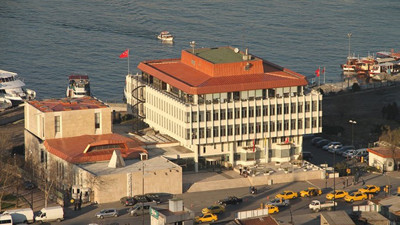 Haliç'teki büyük tehlike. 90 cm yan yatınca alelacele yıkıma başladılar