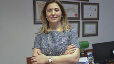 Prof. Dr. Aksakal'dan 12-17 yaş grubunu üzecek korona açıklaması