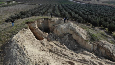 Manisa'da hazine avcıları belediye başkanını isyan ettirdi