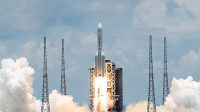 Çin’in keşif aracı Mars'ın yörüngesine giriş yaptı.