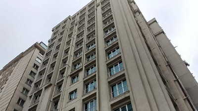 Ölüme düşüş anı kamerada