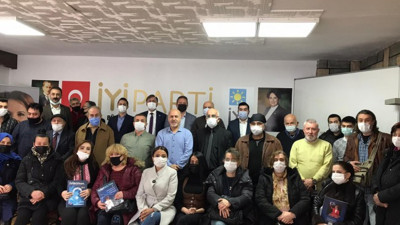 İYİ Parti Büyükçekmece sanatçıları ağırladı