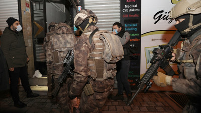 Zehir tacirlerine şafak operasyonu