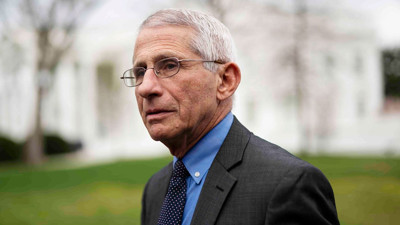 ABD'nin korona ile mücadelesinde bir numaralı isim normale dönüşün tarihini verdi